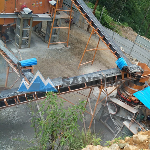 sandman crusher belt conveyor picture.jpg